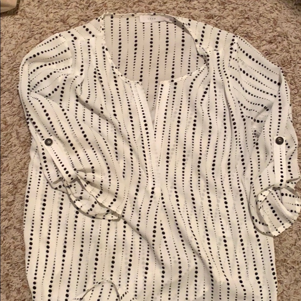 Polka dot 3/4 sleeve blouse